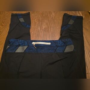 LuluLemon Inspire Tight Leggings. 31" Waist. 8" Rise & 21" Inseam. EUC.